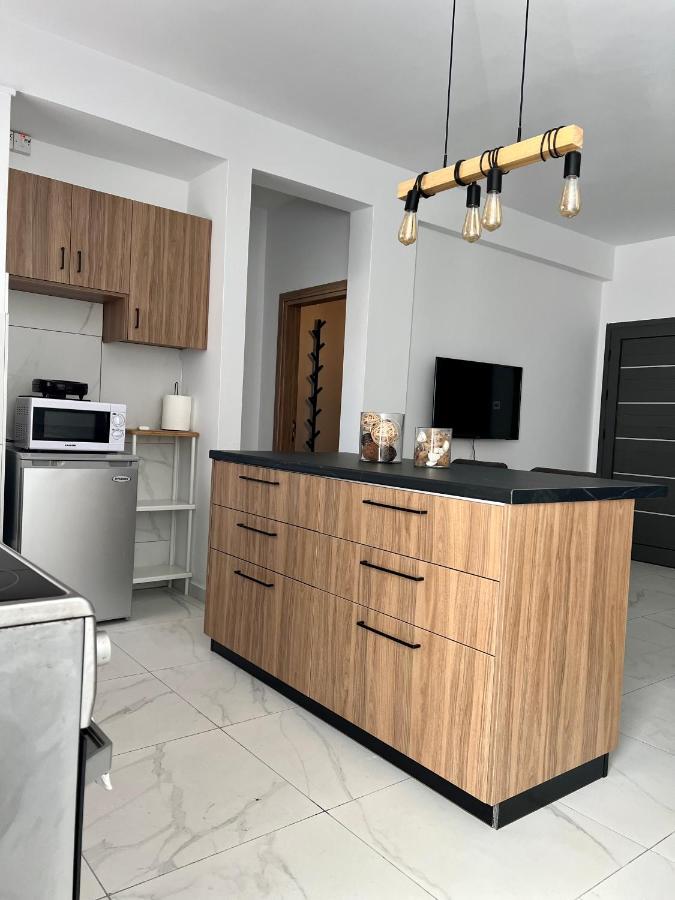 Luxury Industrial House 8 Apartment Paphos Exterior foto